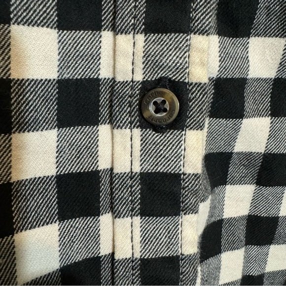 CARHARTT Black and White Plaid Flannel Button Down Size XL - Picture 6 of 7